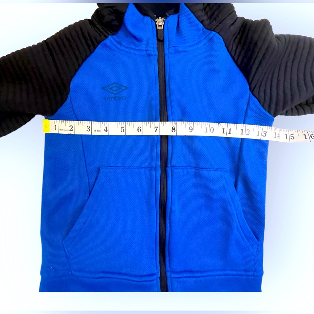 Umbro Jacket - Picture 5 of 9